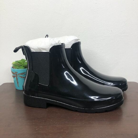 NEW Hunter Original Refined Chelsea Black Glossy Ankle Boots Women's 6 - Picture 1 of 6
